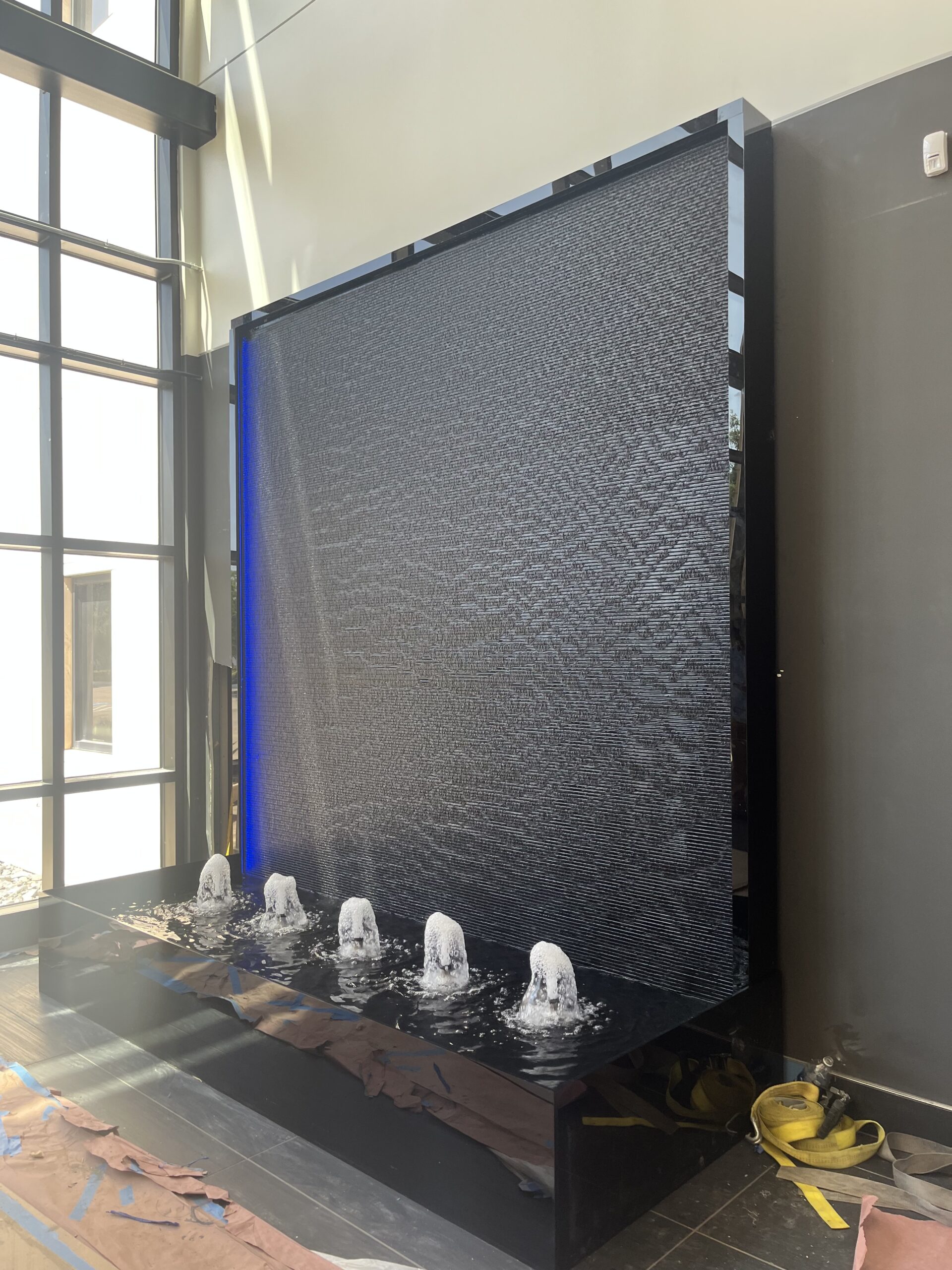 Black Scored Acrylic Water Wall with Reflection Pool and Bubbler Jets for Gourmet Foods in Addison (Dallas), Texas