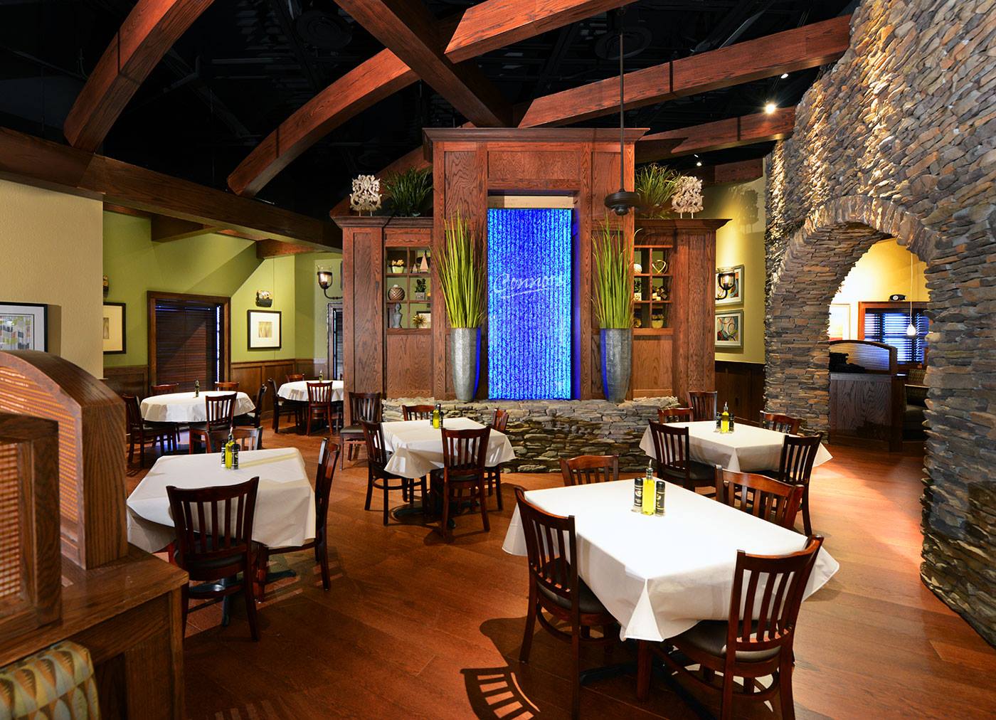 Bubble Wall Vertical Chamber at Connors Steak Seafood Cool Springs Nashville Tennessee