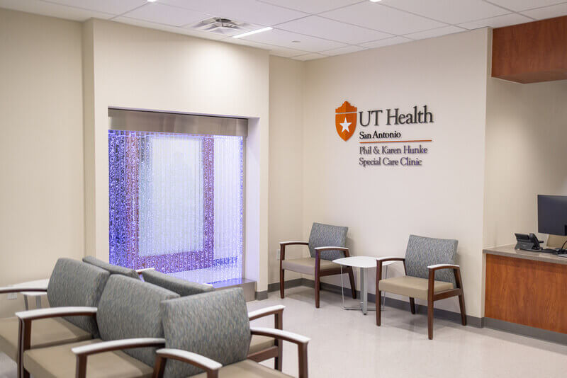 Bubble Wall-Vertical Chamber with Stainless Steel Frame for UT Health San Antonio Dental Clinic. Texas