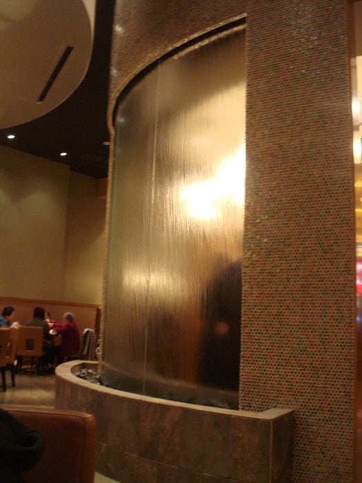 Curved Glass Water Wall at Pearl Restaurant in Red Hawk Casino in Placerville, California