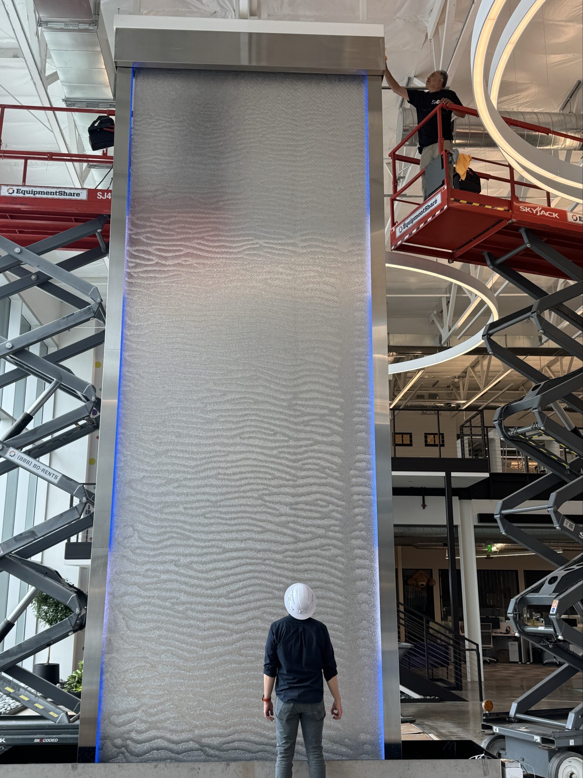 Mesh Water Wall at SPM Consumers Direct in Irvine, California