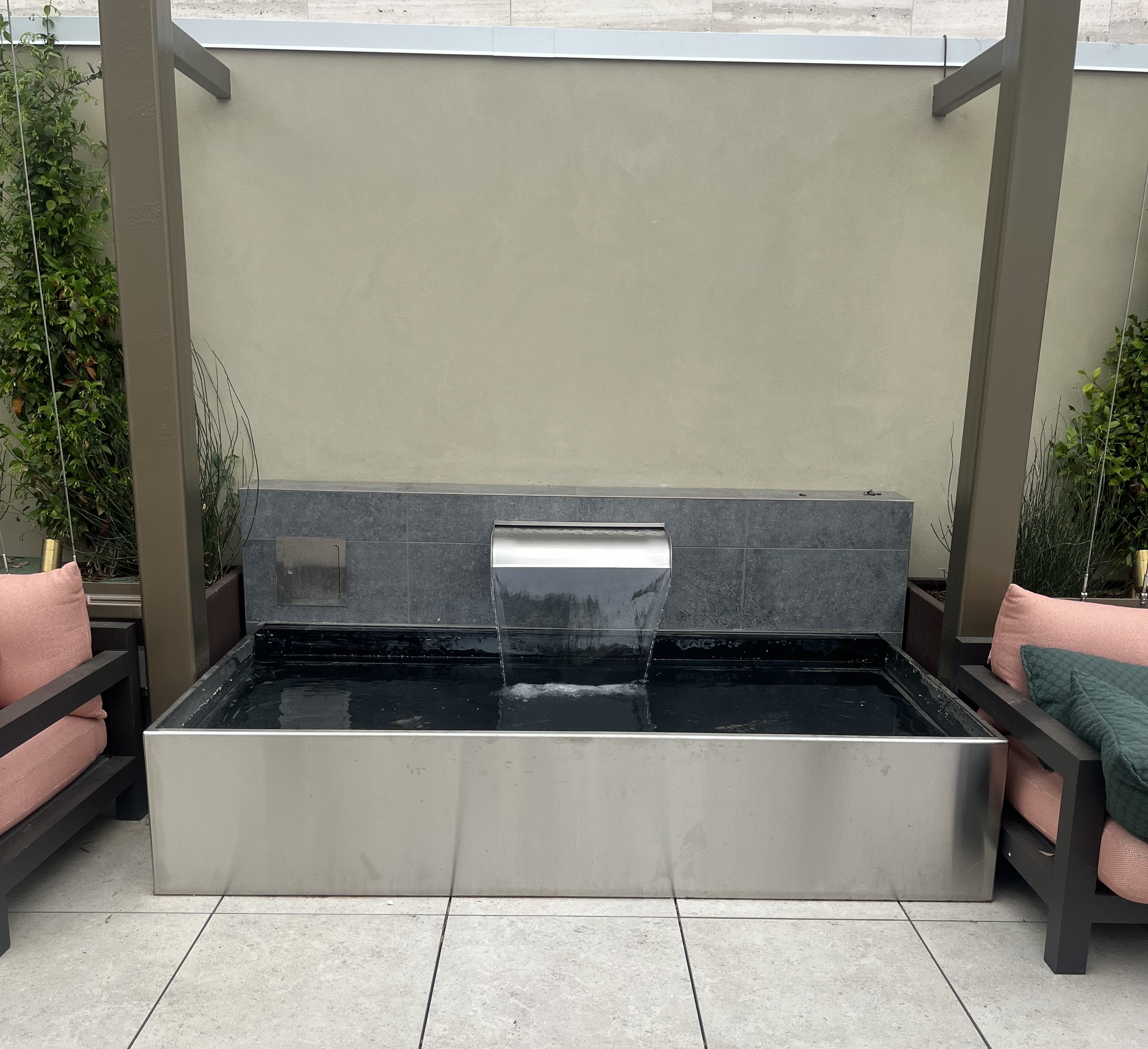 Outdoor Stainless Steel Reflection Pool with Overflowing Weir for AC Hotel in Pasadena, California