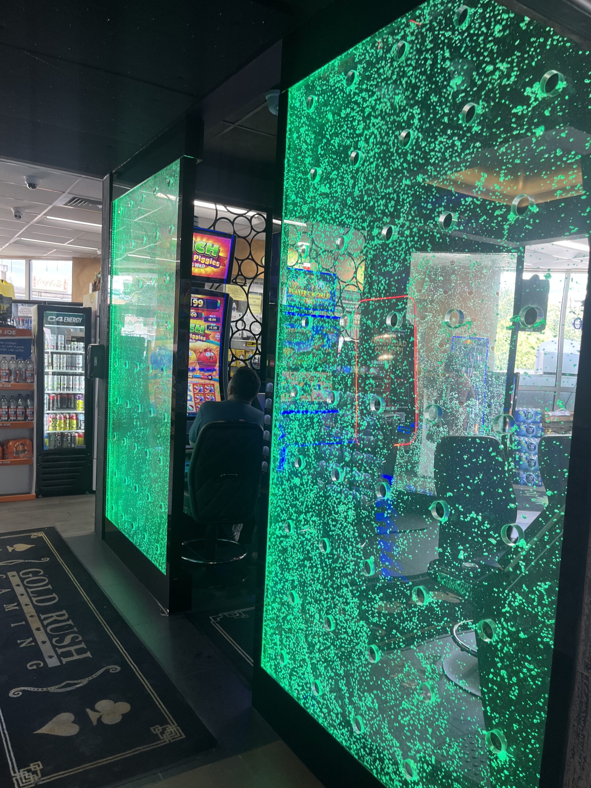 Rod-Style-Bubble-Wall-Swirley-for-Gold-Rush-Gaming-Casino-in-River-Grove Illinois