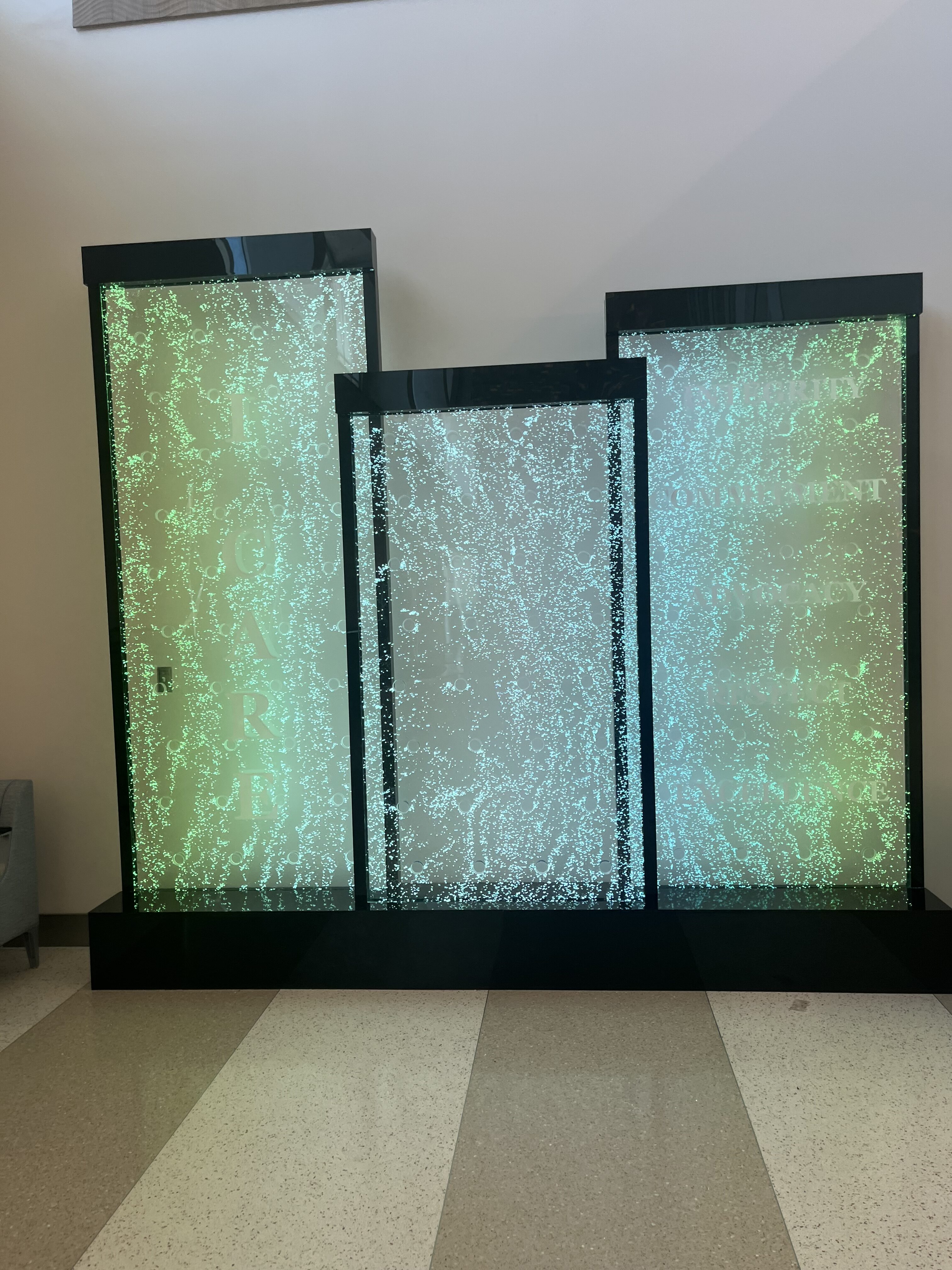 Rod Style Bubble Wall Swirley for Tibor Rubin VA Medical Center in Long Beach, California