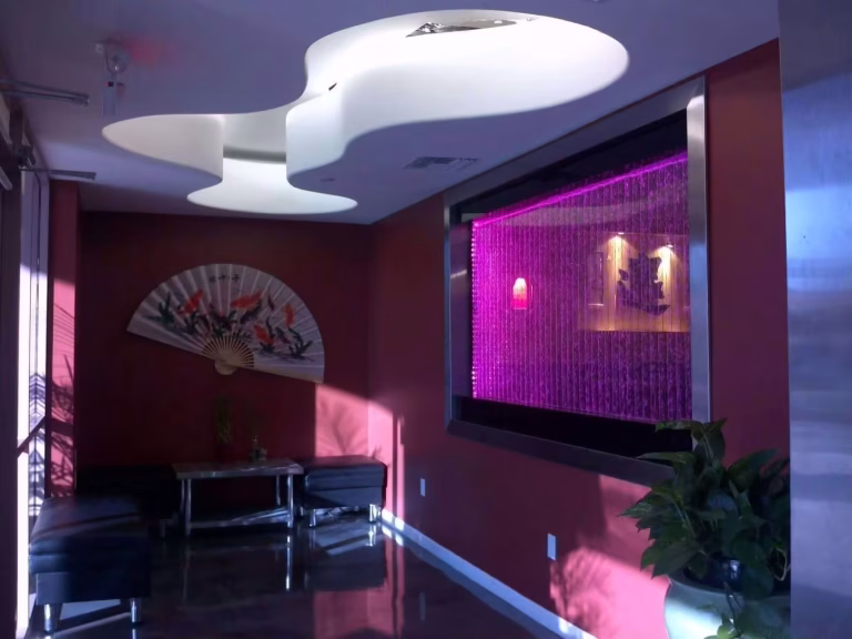 Sushi_Restaurant_OK_-_window_mounted_bubble_wall Sushi_Restaurant_OK_-_window_mounted_bubble_wall