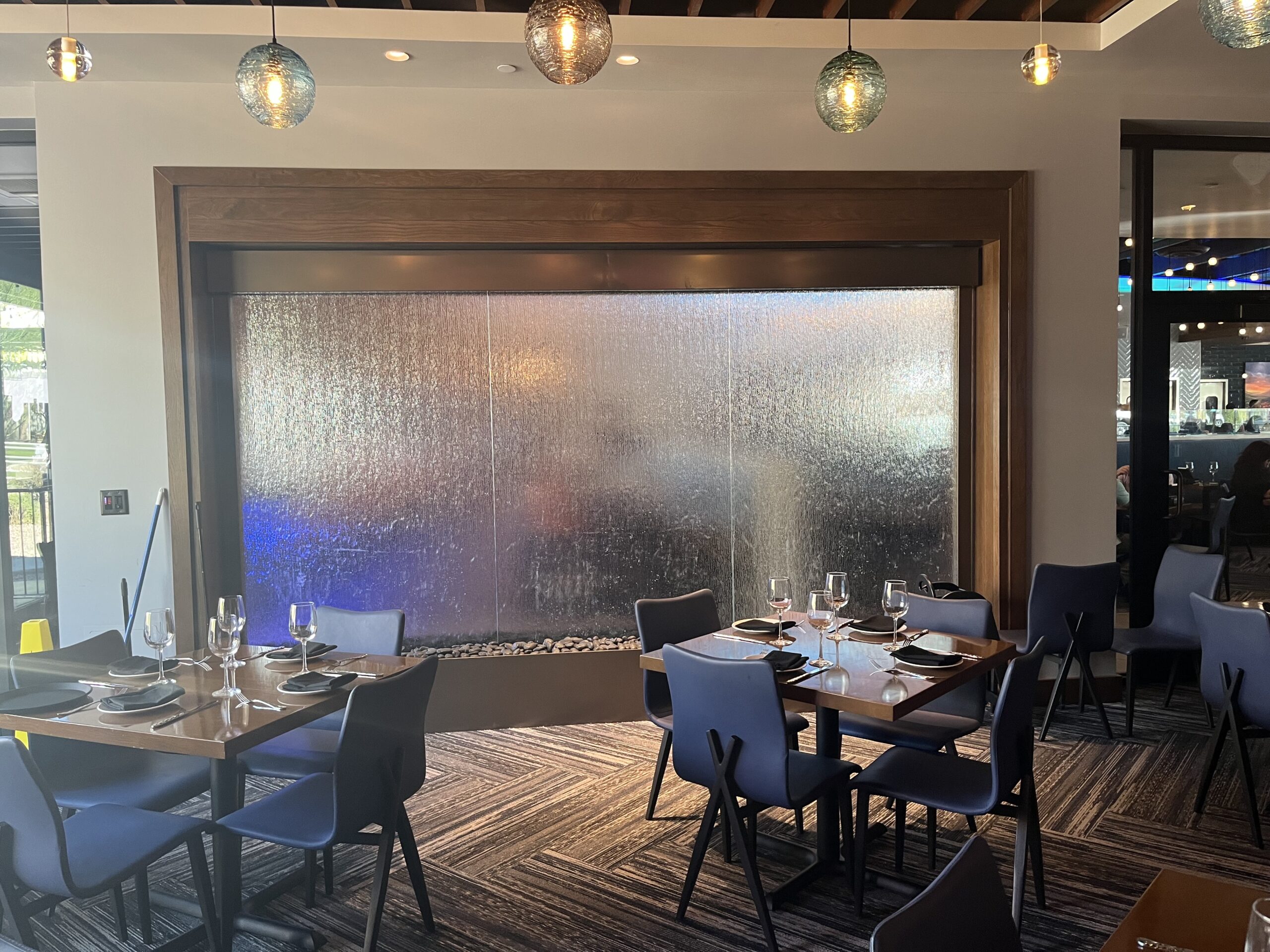 Textured Glass Water Wall with Brown Powdercoated Stainless Steel Frame for Kona Grill Desert Ridge in Phoenix Arizona scaled