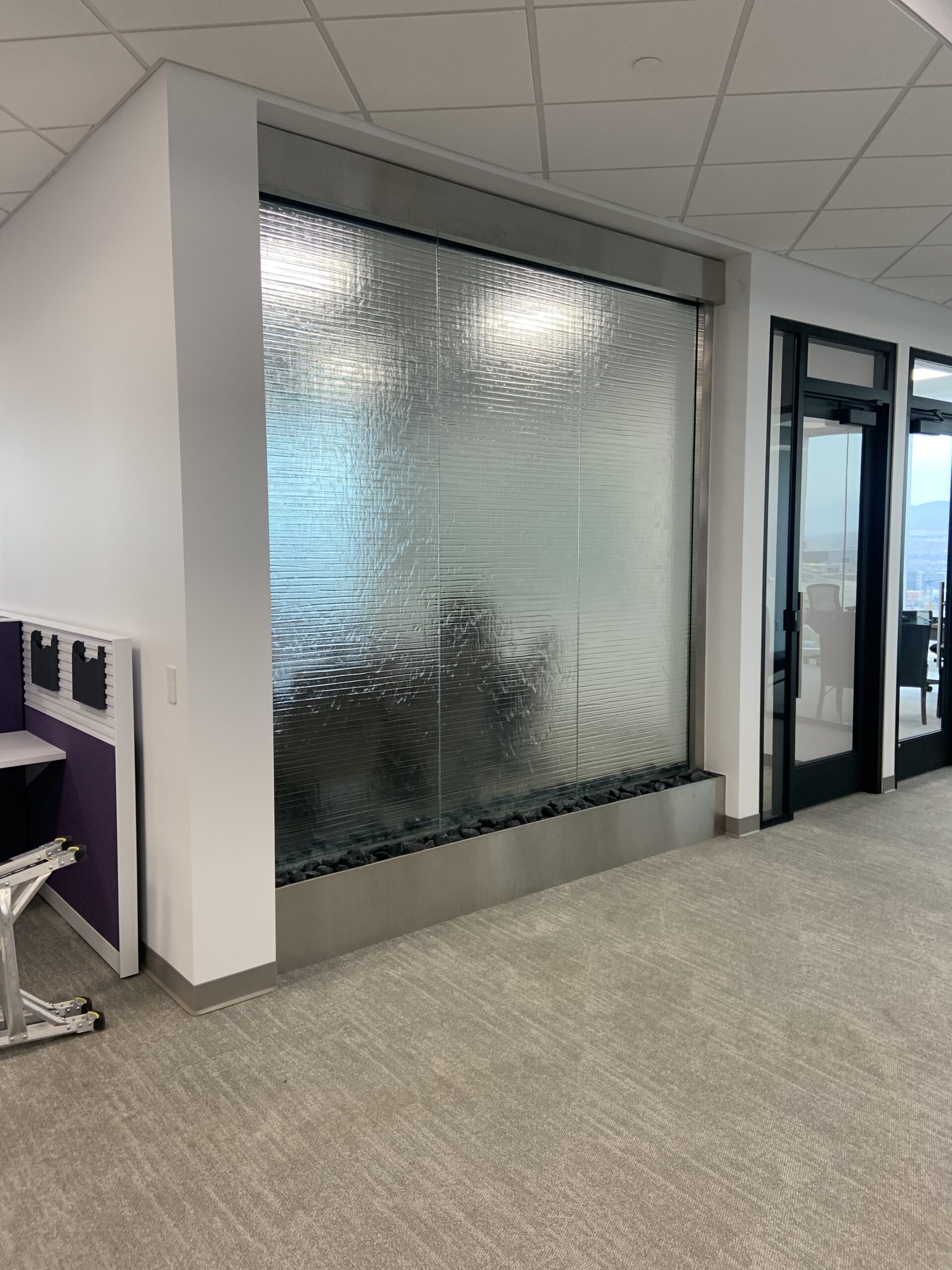 Textured Glass Water Wall with Stainless Steel Frame for Medical Office in Salt Lake City, Utah 2