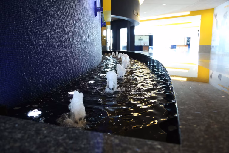 Video Giant Lobby Water Wall Feature Video Giant Lobby Water Wall Feature